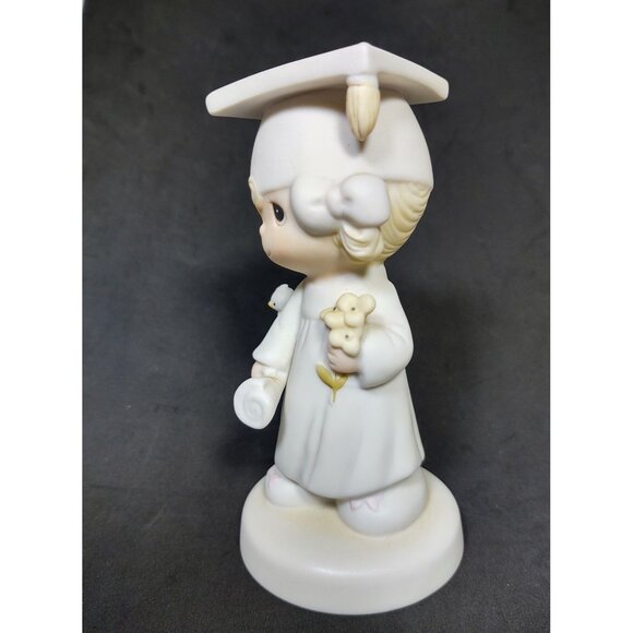 Precious Moments "The Lord Bless You and Keep You" Graduate Girl E-4721 - Picture 3 of 14